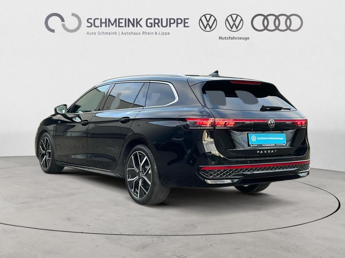 Volkswagen Passat Var. 2.0 TDI DSG R-Line AHK Navi Kamera Volkswagen Passat Var. 2.0 TDI DSG R-Line AHK Navi Kamera