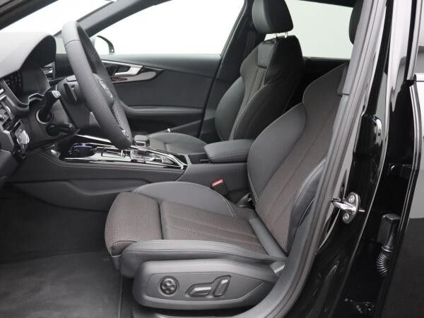 Audi A4 Avant competition edition 40TDI S-tronic/ AHK