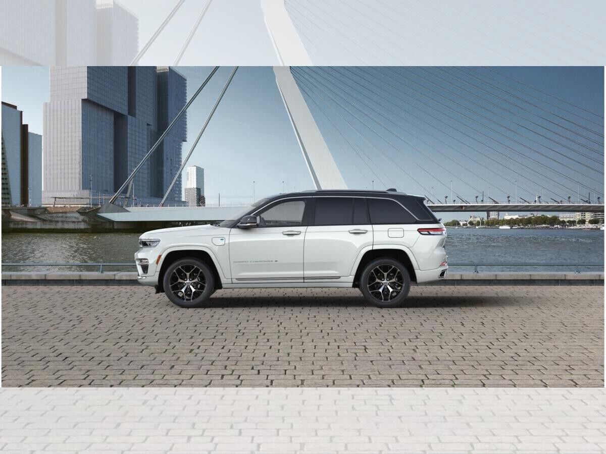 Jeep Grand Cherokee 4XE SUMMIT RESERVE Plug-in Hybrid * SOFORT VERFÜGBAR*