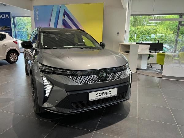 Renault Scenic Esprite Alpine 220 Long RANGE CCS -Solarbay Augmented  Vision Advanced Paket