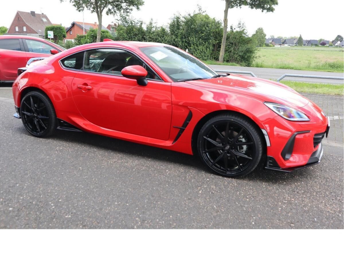 Subaru BRZ Sport mit STI-Paket 2024