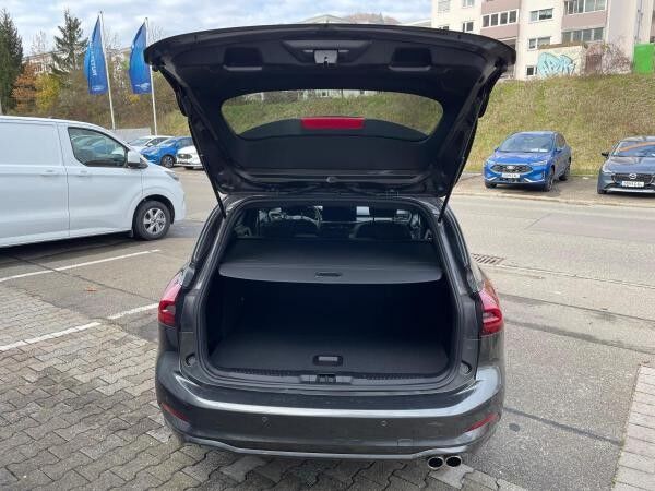 Ford Focus Turnier ST-Line X 125PS / LED / Winterpaket / Lagerfahrzeug