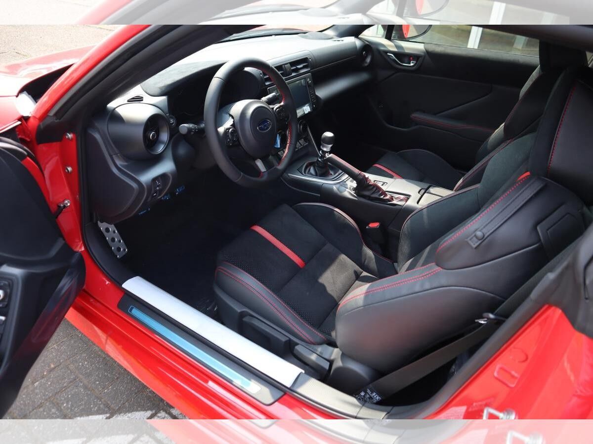 Subaru BRZ Sport mit STI-Paket 2024