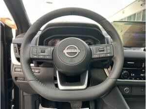 Nissan Qashqai Tekna+ 4x4 1.3 DIG-T MHEV HUD LED Navi Leder Memory Sitze Allrad