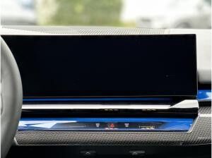 BMW i5 M60 xDrive Limousine M Sport Pro AHK Driv Prof B&W