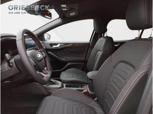 Ford Focus Turnier ST-Line X AHK Ford Focus Turnier ST-Line X AHK