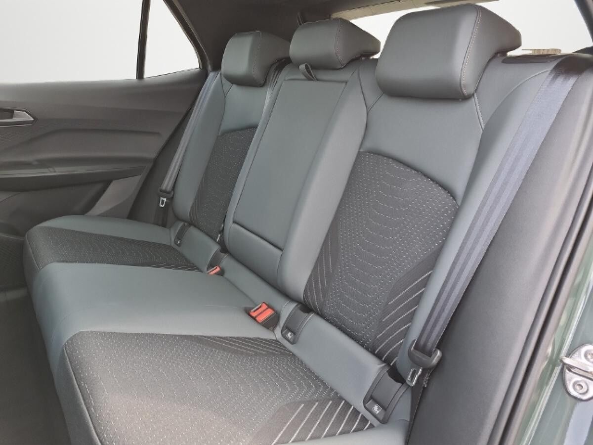 Cupra Born VZ 200 Km/h +SYLINEROOF+HEADUP+SENN+PILO