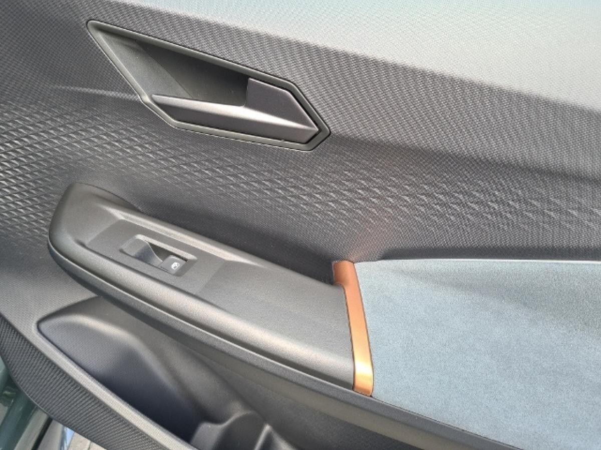 Cupra Born VZ 200 Km/h +SYLINEROOF+HEADUP+SENN+PILO