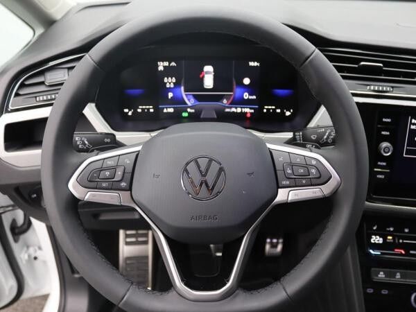 Volkswagen Touran Move 2.0TDI DSG / Navi, 7-Sitze, AHK, RFK