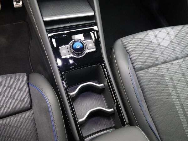 Volkswagen Tiguan R-Line Black 2.0 TDI DSG/ AHK, Matrix, IQ