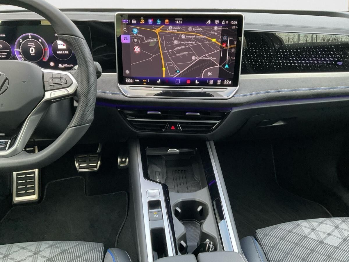 Volkswagen Passat Var. 2.0 TDI DSG R-Line AHK Navi Kamera Volkswagen Passat Var. 2.0 TDI DSG R-Line AHK Navi Kamera