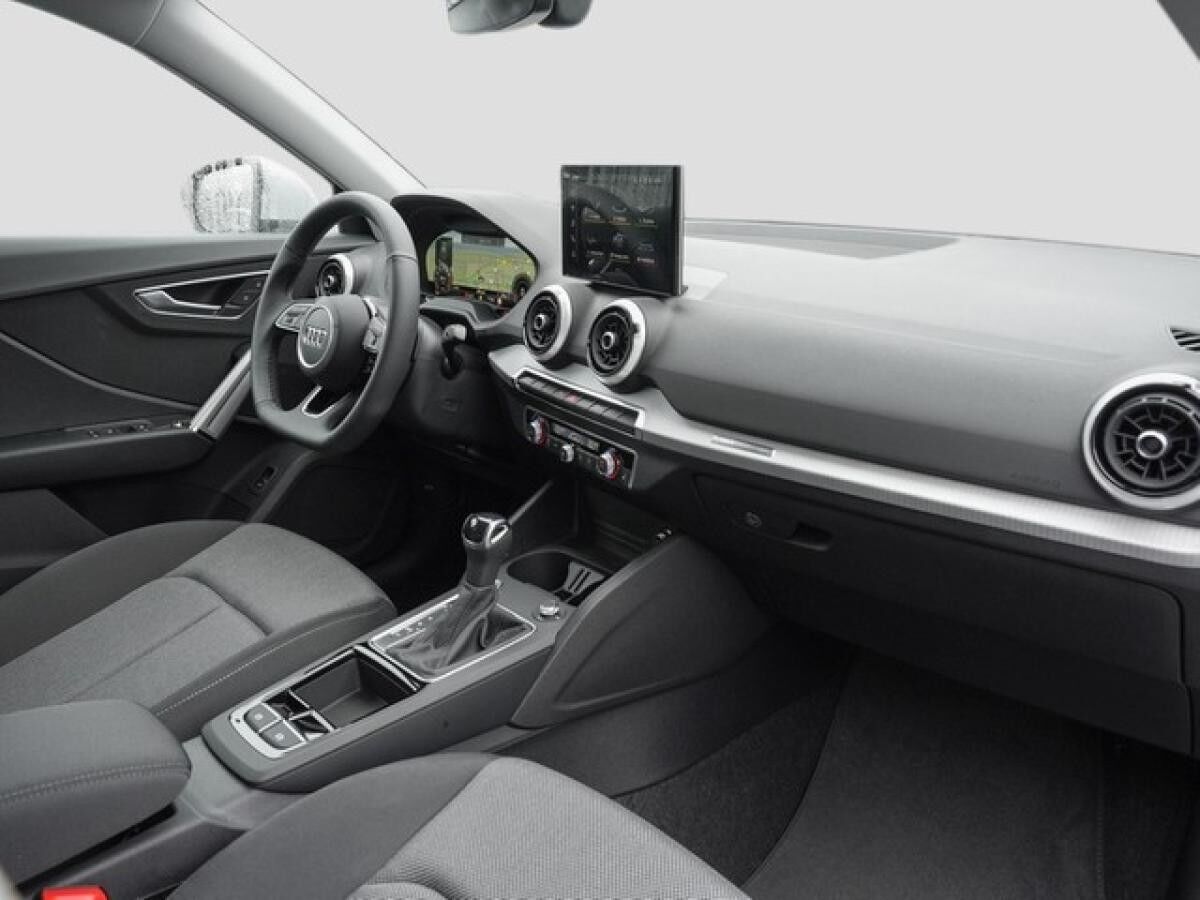 Audi Q2 advanced 35 TFSI S tronic /