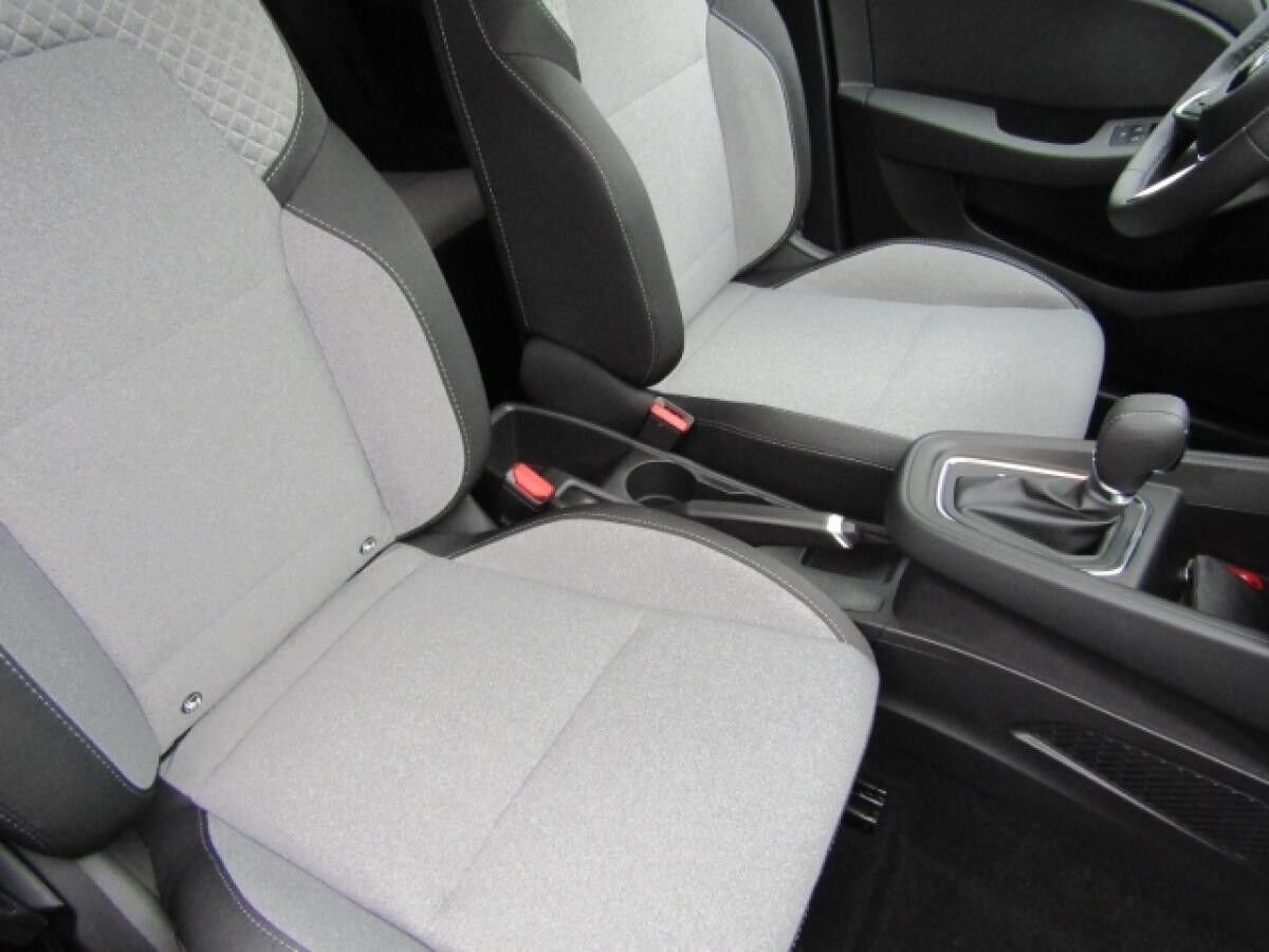 Mitsubishi Colt 1.6 Hybrid PLUS EINPARKHILFE KAMERA SHZ LED