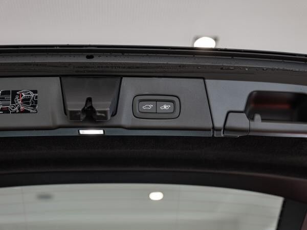 Volvo V90 B4 Ultimate Bright