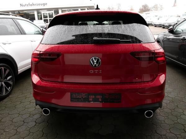 Volkswagen Golf VIII GTI DSG Black Style ACC DCC Matrix Kamera Sound 19"