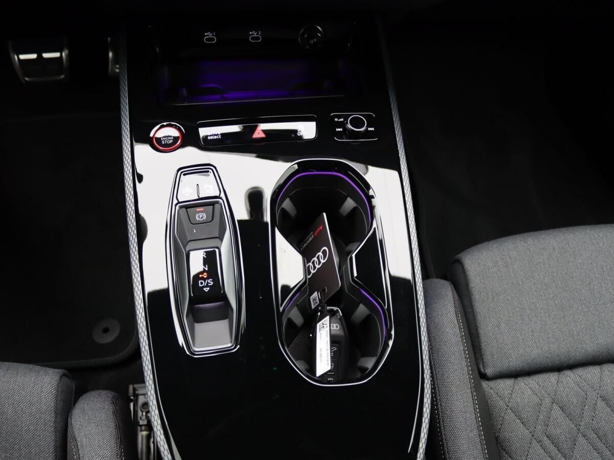 Audi A5 Avant edition one TDI quattro / OLED, Matrix