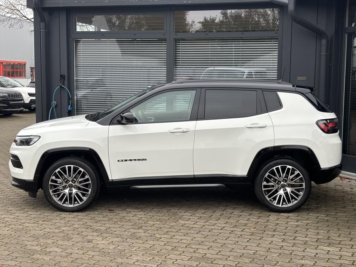 Jeep Compass 1.5 E-Hybrid Summit Automatik *LEDER*LED*SHZ*PDC*ACC*360Grad*19Zoll*Sofort