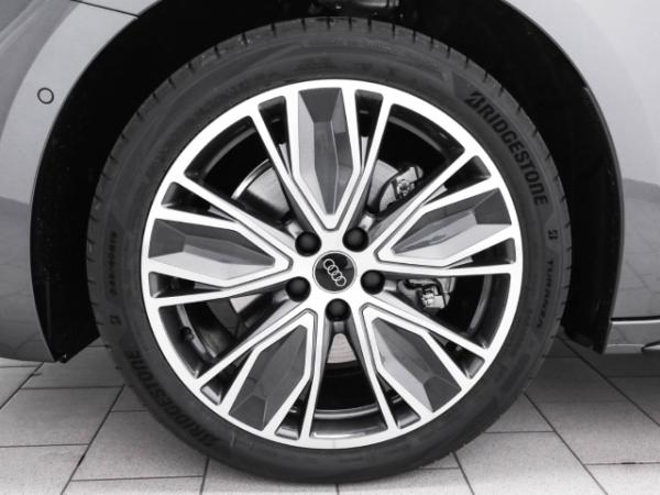 Audi A5 Avant TDI quattro S line Exclusive Matrix B&O ACC HUD
