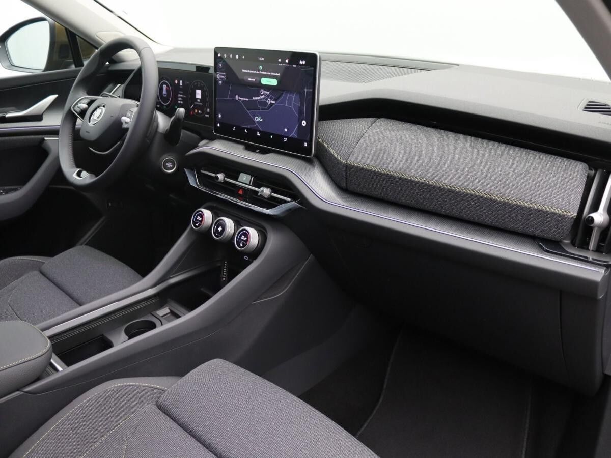 Skoda Kodiaq Selection 1.5TSI DSG /AHK, RFK, LED, Navi