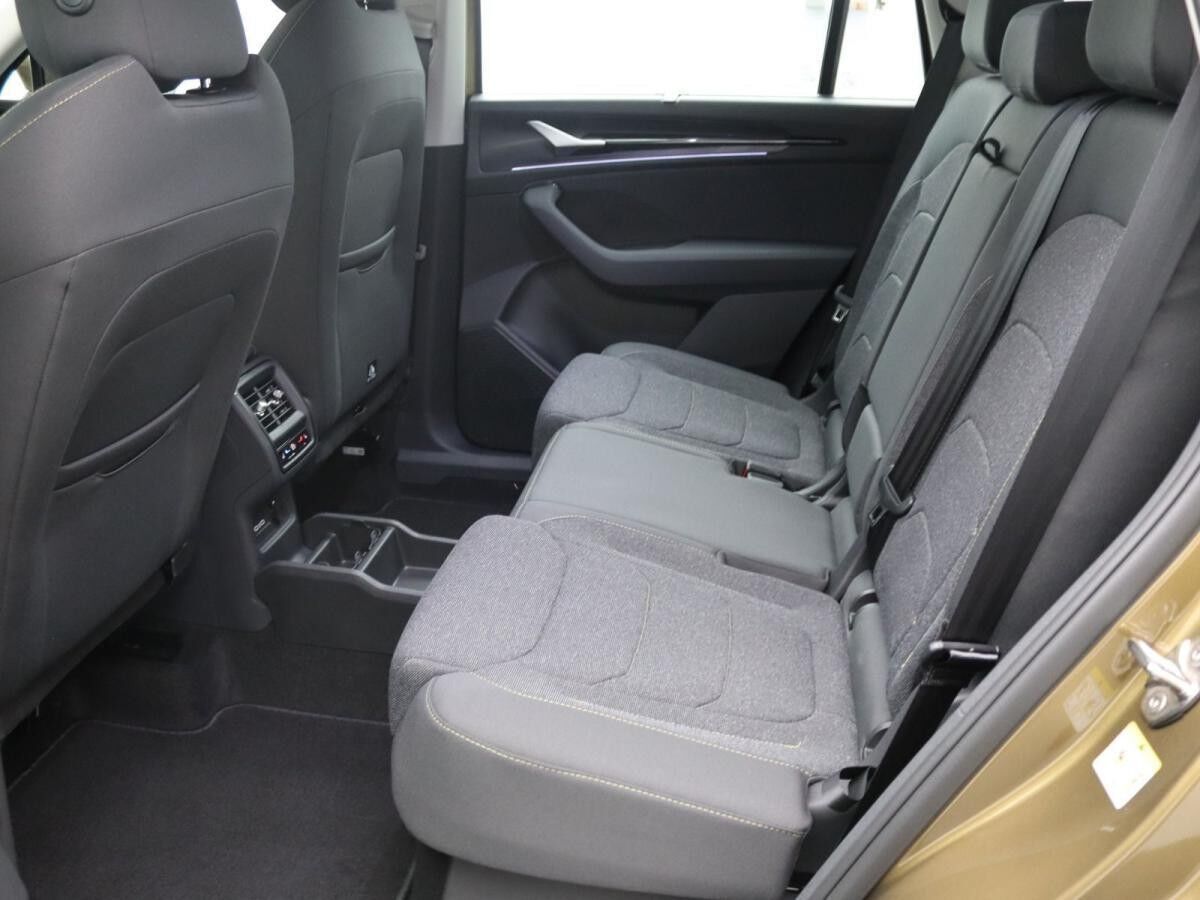 Skoda Kodiaq Selection 1.5TSI DSG /AHK, RFK, LED, Navi