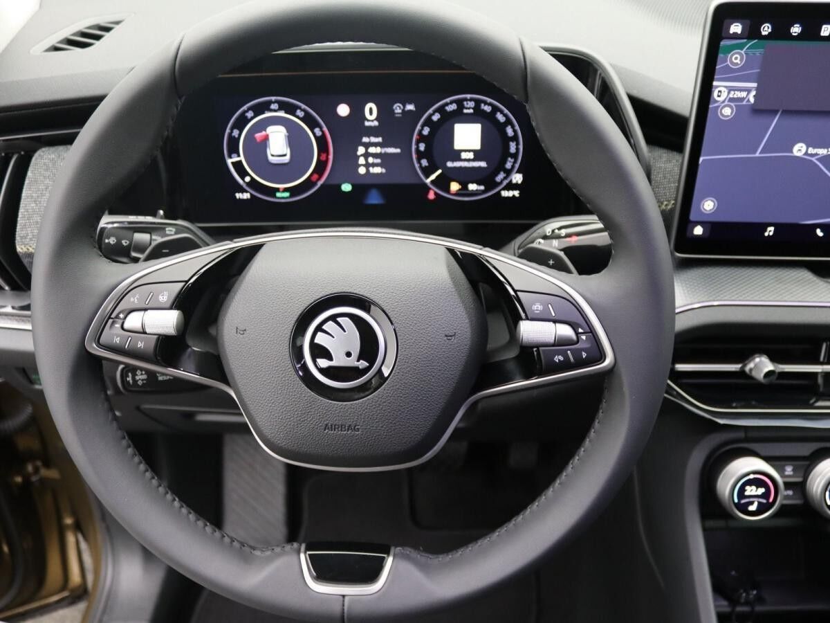 Skoda Kodiaq Selection 1.5TSI DSG /AHK, RFK, LED, Navi