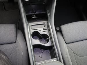 Skoda Kodiaq Selection 1.5TSI DSG /AHK, RFK, LED, Navi