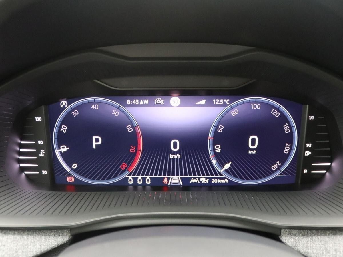 Skoda Scala Selection 1.0 TSI DSG/ LED, RFK, Navi, SZH