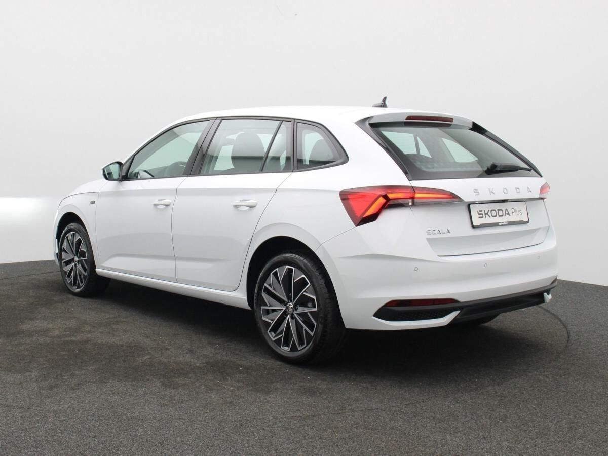 Skoda Scala Drive 1.0 TSI DSG / Navi, Matrix, AHK, RFK