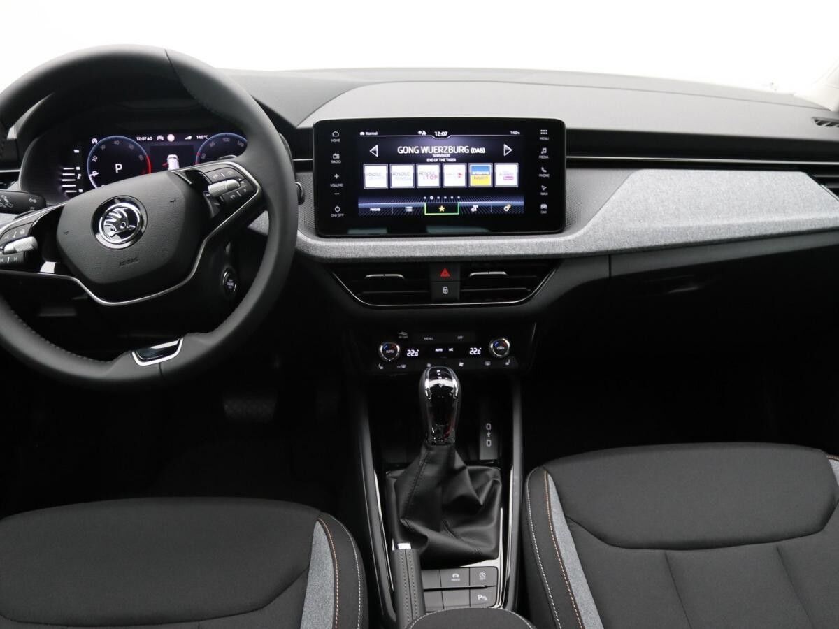 Skoda Scala Drive 1.0 TSI DSG / Navi, Matrix, AHK, RFK