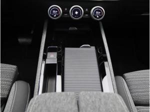 Skoda Superb Combi Selection 2.0 TDI DSG / Matrix, AHK