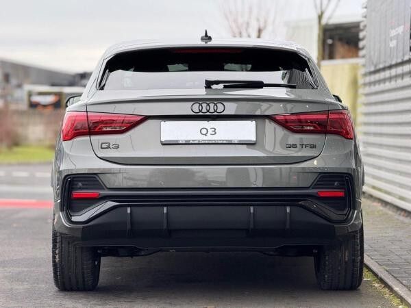 Audi Q3 Sline 35 TFSI KAMERAS*ACC*AHK*MATRIX*PANO*SONOS*NAVI