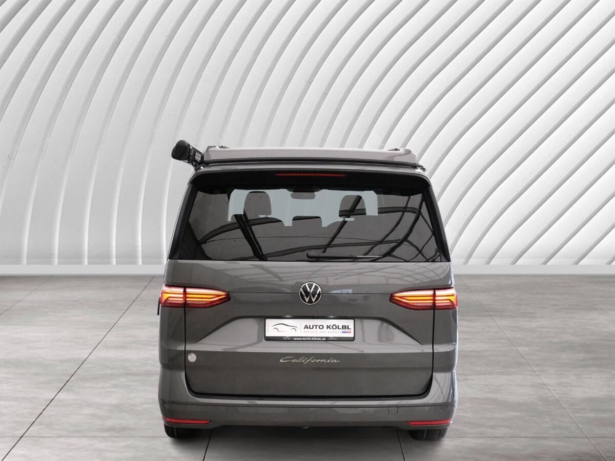 Volkswagen California Beach Camper