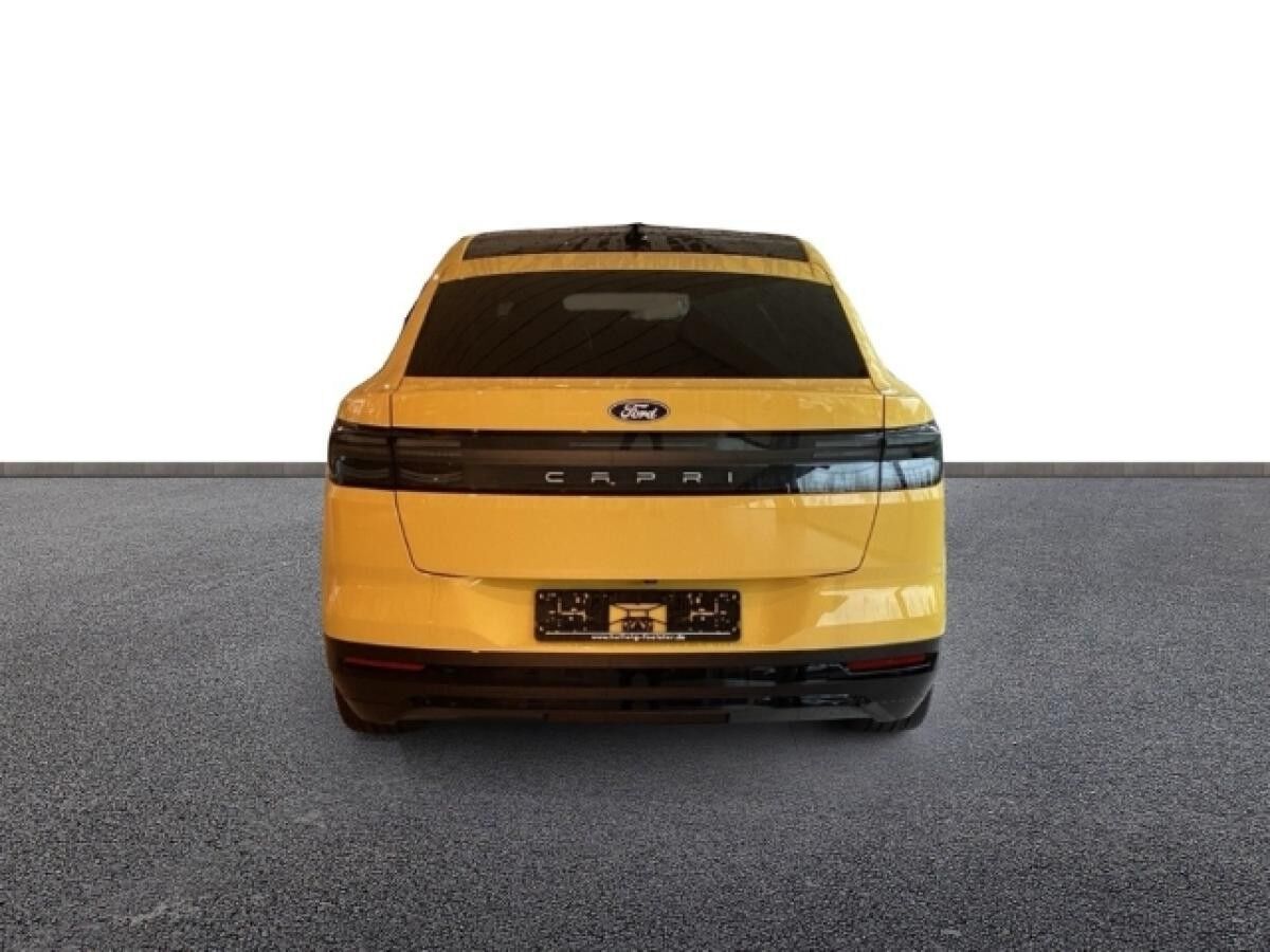 Ford Capri PREMIUM NAVI / AHK / WÄRMEPUMPE / P-DACH / ACC