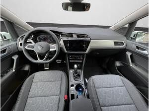 Volkswagen Touran 2.0 TDI *MOVE* DSG Navi AHK RFK ACC SHZ Volkswagen Touran 2.0 TDI *MOVE* DSG Navi AHK RFK ACC SHZ