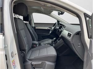 Volkswagen Touran 2.0 TDI *MOVE* DSG Navi AHK RFK ACC SHZ Volkswagen Touran 2.0 TDI *MOVE* DSG Navi AHK RFK ACC SHZ