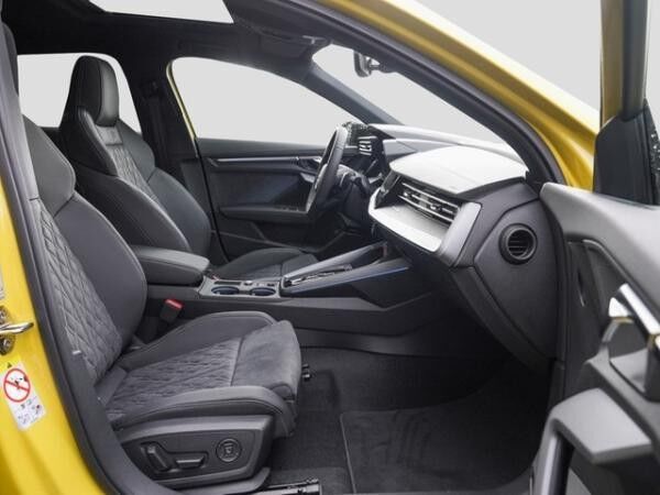 Audi S3 Sportback quattro Matrix, Pano, Navi, Carbon