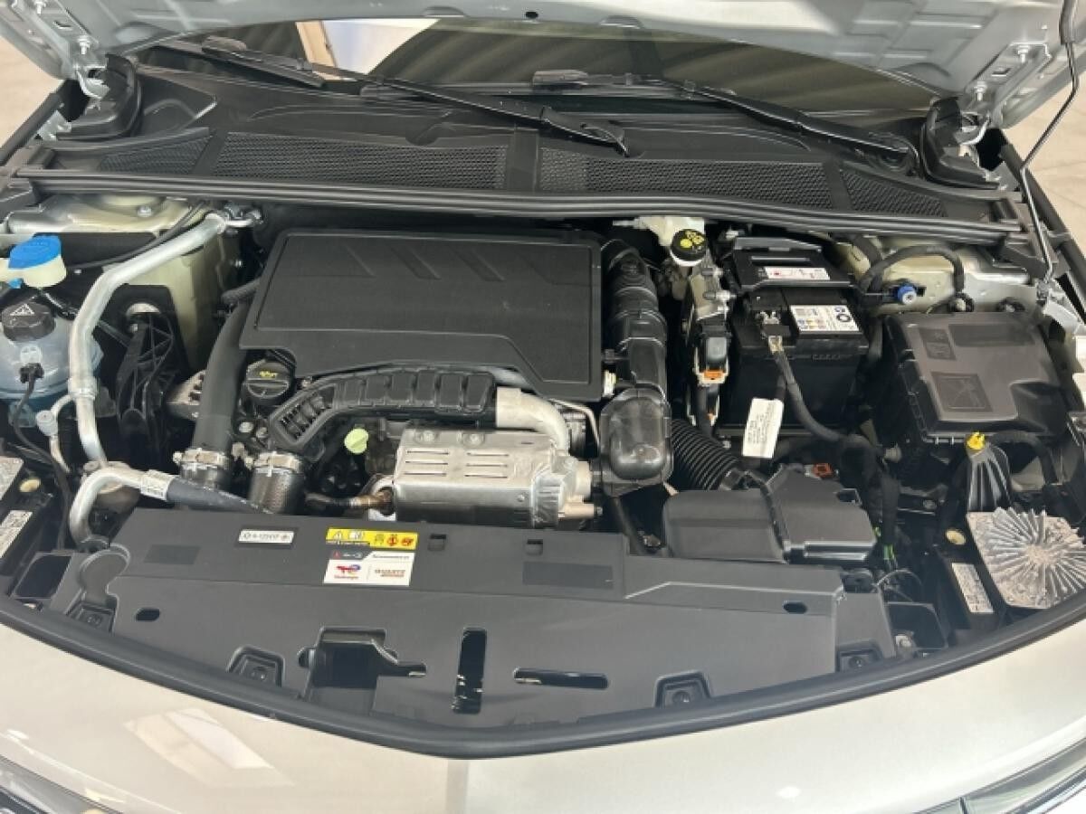 Opel Astra Ultimate befr. Sonderangebot!! HUD Panorama Navi sofort verfügbar!