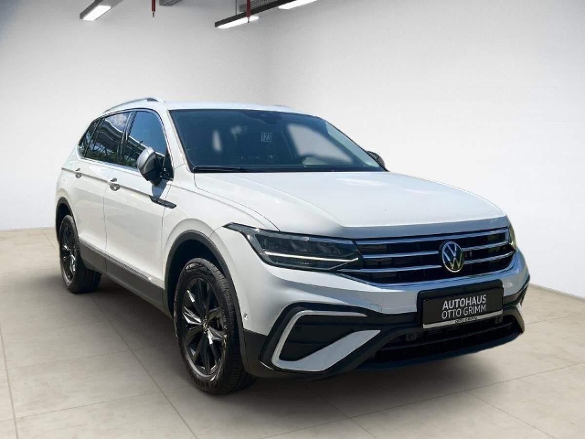 Volkswagen Tiguan Allspace 2.0 TDI Life DSG Navi AHK Kamera