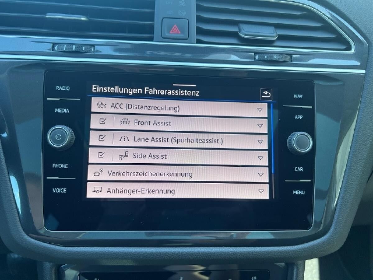 Volkswagen Tiguan Allspace 2.0 TDI Life DSG Navi AHK Kamera