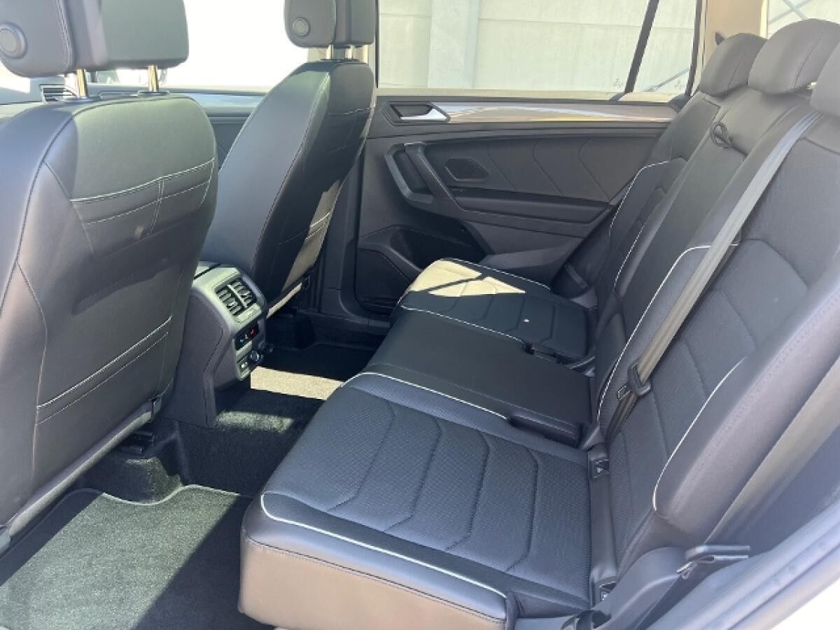 Volkswagen Tiguan Allspace 2.0 TDI Life DSG Navi AHK Kamera