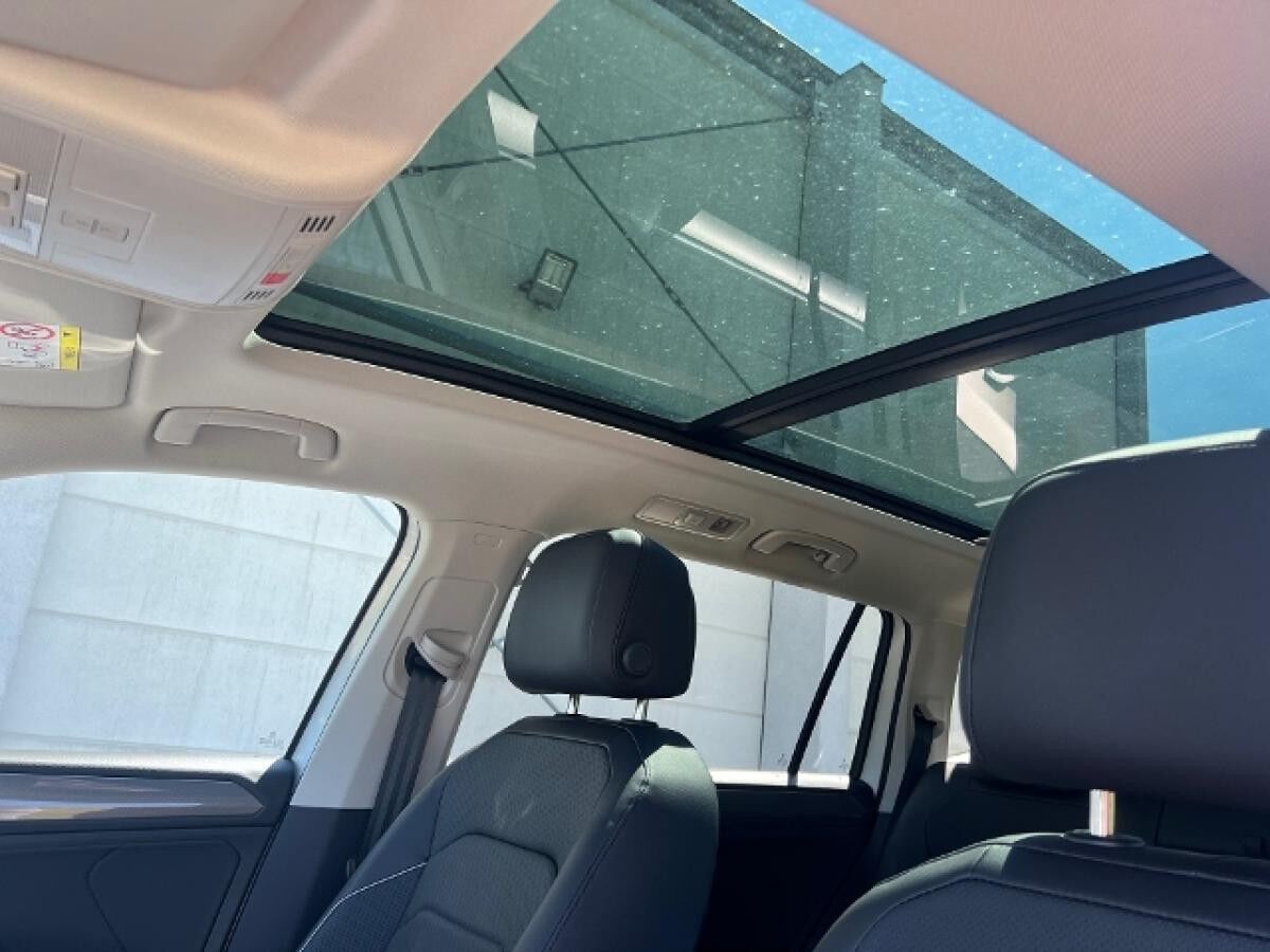 Volkswagen Tiguan Allspace 2.0 TDI Life DSG Navi AHK Kamera