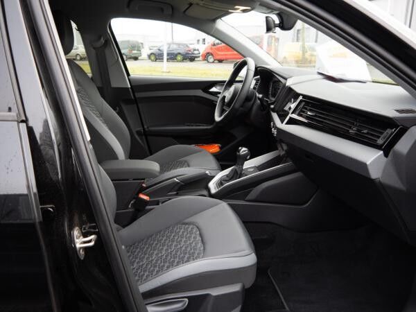 Audi A1 Sportback 30 1.0 TFSI advanced S tronic