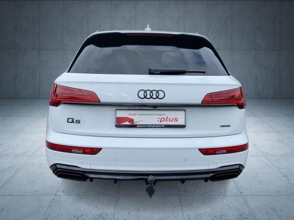 Audi Q5 S line business 40 TDI qu S tr. PANO HUD AHK