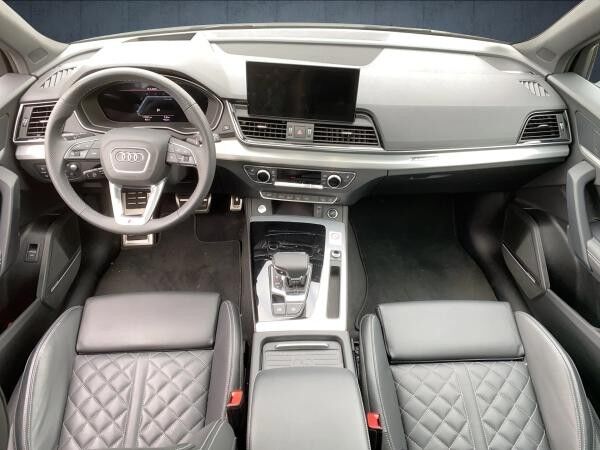 Audi Q5 S line business 40 TDI qu S tr. PANO HUD AHK