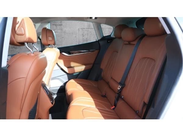 Maserati Levante / Q4 GranLusso MY 19 // Matrixlicht