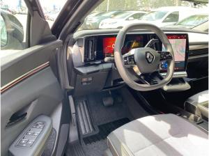 Renault Scenic E-Tech 100% E Techno 220 Long Range 360°K Renault Scenic E-Tech 100% E Techno 220 Long Range 360°K