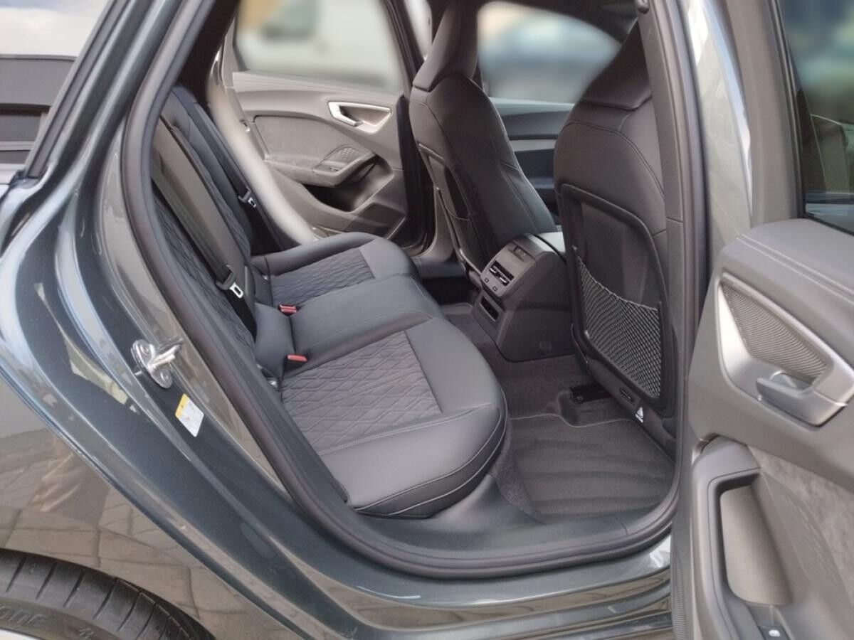 Audi A5 Avant TFSI quattro S tronic || SOFORT VERFÜGBAR ||