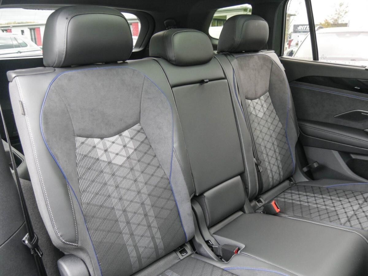 Volkswagen Tayron R-Line 2,0 l TDI SCR 4MOTION 7-Gang-Doppelkupplungsgetriebe DSG