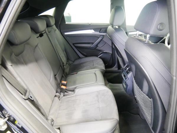 Audi Q5 Sportback 40 TFSI quattro S line S tro. LED AHK PANO