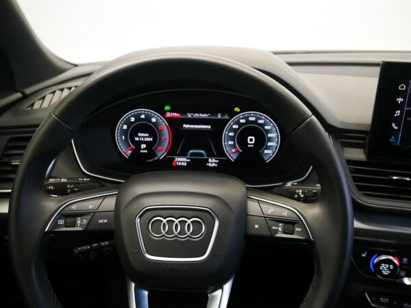 Audi Q5 Sportback 40 TFSI quattro S line S tro. LED AHK PANO